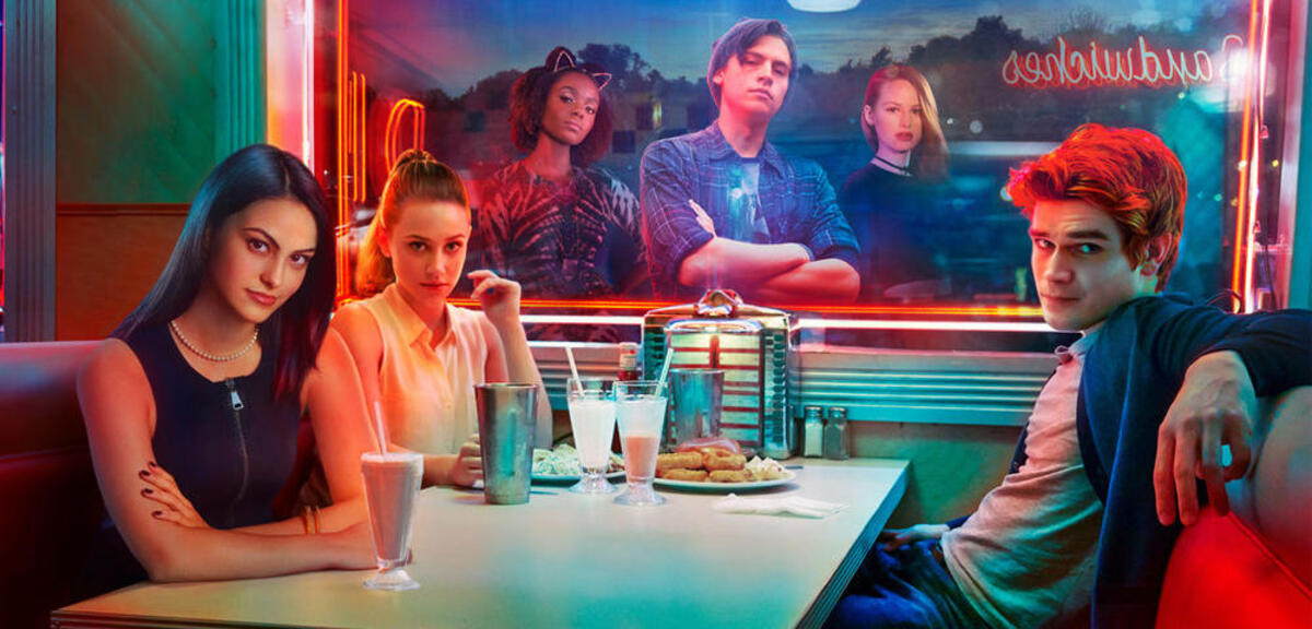 Um Wieviel Uhr Kommt Eine Neue Folge Riverdale Neue Folge Riverdale: Wie eine lang verstorbene Figur zurückkehren kann